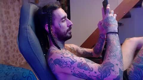 Snapshot of harry_reems_ chatting on December 15, 2024, 5:23 am OMAR online show from December 15, 2024, 5:23 am