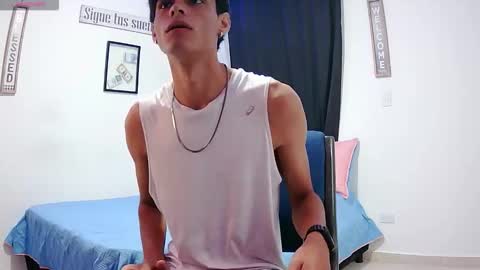 Snapshot of harrythomson1 chatting on October 14, 2025, 8:59 am harry thomson online show from October 14, 2025, 8:59 am