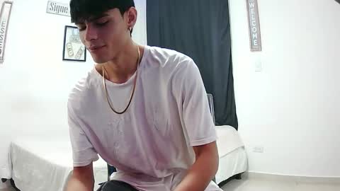 Snapshot of harrythomson1 chatting on February 11, 2026, 3:44 am harry thomson online show from February 11, 2026, 3:44 am