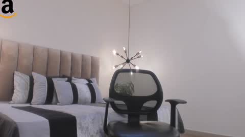 Snapshot of harryy_joness chatting on December 28, 2024, 5:14 pm Harry Jones online show from December 28, 2024, 5:14 pm