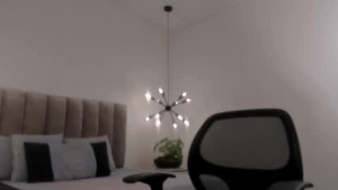 Snapshot of harryy_joness chatting on February 14, 2025, 8:26 pm Harry Jones online show from February 14, 2025, 8:26 pm