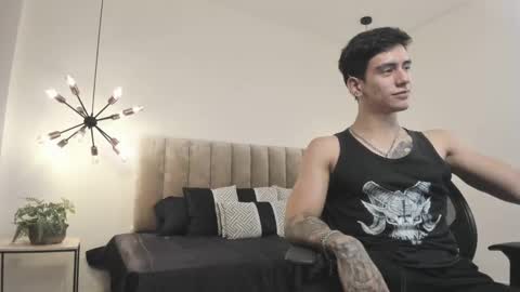 Snapshot of harryy_joness chatting on March 8, 2025, 8:25 pm Harry Jones online show from March 8, 2025, 8:25 pm