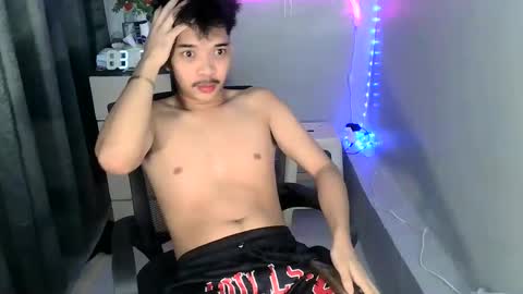 Michael18 online show from March 9, 2025, 2:39 am