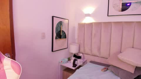 Snapshot of haru_bonny chatting on December 14, 2025, 8:09 am Haru Bonny online show from December 14, 2025, 8:09 am