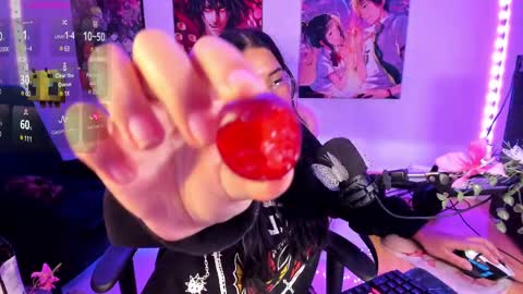 Snapshot of haruu2 chatting on February 22, 2025, 11:35 pm karen  online show from February 22, 2025, 11:35 pm