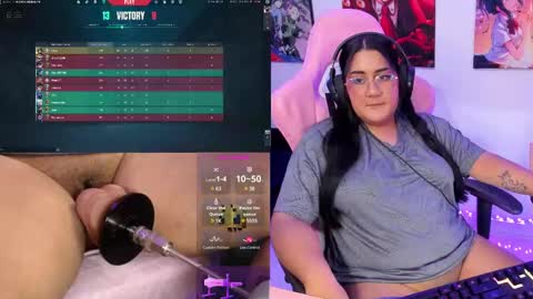 Snapshot of haruu2 chatting on March 5, 2025, 10:21 pm karen  online show from March 5, 2025, 10:21 pm