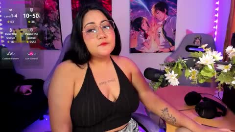 Snapshot of haruu2 chatting on September 17, 2025, 11:34 am karen  online show from September 17, 2025, 11:34 am