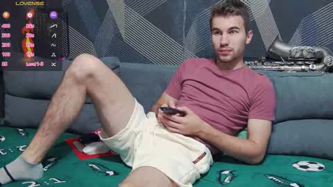 Harvey online show from October 13, 2025, 8:42 pm