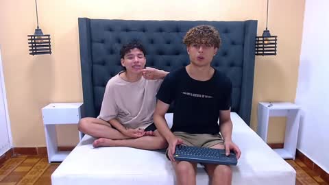 Hasan and Barry Boyfriends online show from January 9, 2025, 1:39 am