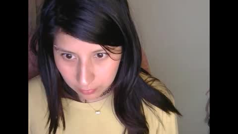 lady online show from May 19, 2026, 1:56 am