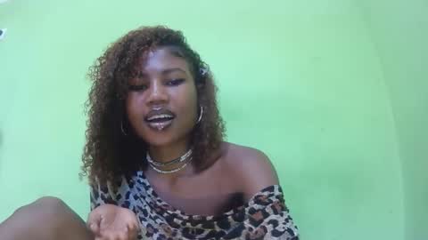 hasleyinah online show from May 11, 2026, 9:59 am