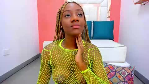 Snapshot of hassly_hot69 chatting on February 13, 2025, 11:28 am Nicky bac online show from February 13, 2025, 11:28 am