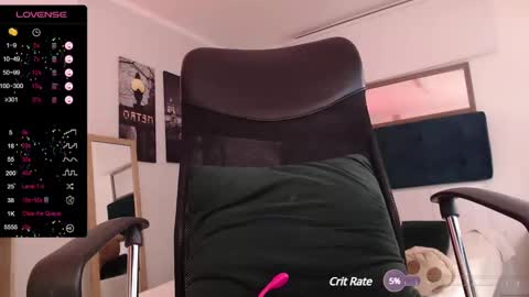 Nicole online show from December 18, 2024, 7:04 am