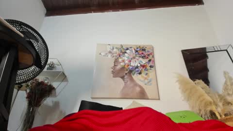 HATHOR OLD online show from November 7, 2025, 4:01 am