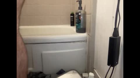 havingfun103 online show from December 4, 2025, 12:25 pm