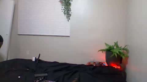 Snapshot of hawtchoc37 chatting on June 9, 2026, 7:53 am hawtchoc37 online show from June 9, 2026, 7:53 am