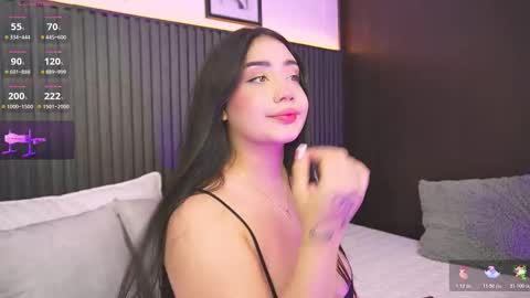 Snapshot of hay1_ chatting on November 16, 2025, 3:45 am haylie See you tonight at 8pm Colombia time online show from November 16, 2025, 3:45 am