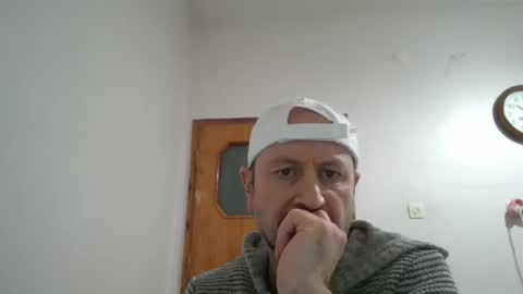 Snapshot of hayal758 chatting on February 9, 2025, 7:19 pm hayal758 online show from February 9, 2025, 7:19 pm