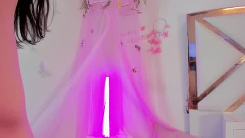 Hayami  online show from March 12, 2025, 6:33 pm