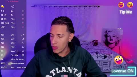 Hayen Boy online show from December 17, 2025, 3:12 am