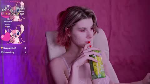 Snapshot of haylaamber chatting on February 2, 2025, 1:08 pm haylaamber online show from February 2, 2025, 1:08 pm