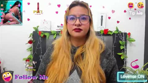 Snapshot of hazel_34 chatting on September 21, 2025, 11:23 am hazel online show from September 21, 2025, 11:23 am
