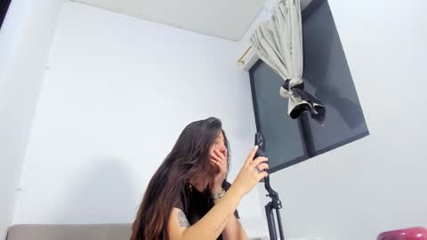 Snapshot of hazel_shy chatting on January 17, 2026, 11:30 pm Im Hazel online show from January 17, 2026, 11:30 pm