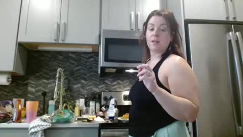 Snapshot of hazel_skye chatting on February 28, 2025, 10:39 pm Hazel online show from February 28, 2025, 10:39 pm