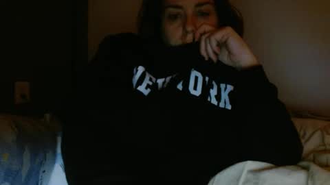 Snapshot of hazel_skye chatting on October 11, 2025, 1:49 am Hazel online show from October 11, 2025, 1:49 am