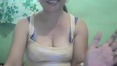 hazeldhane online show from June 23, 2026, 6:44 am