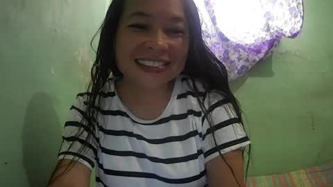 hazeldhane online show from July 27, 2026, 2:40 am