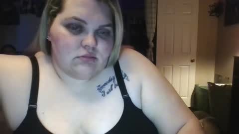 Snapshot of hazeleyez97 chatting on September 9, 2025, 5:01 pm Hazeleyez97 online show from September 9, 2025, 5:01 pm