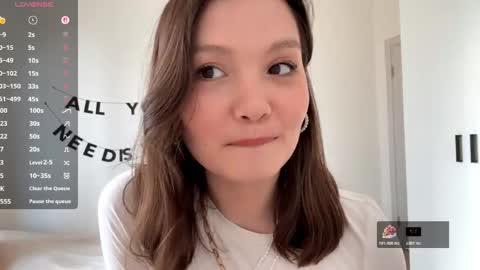 Snapshot of hazelhartshorn chatting on May 14, 2026, 1:18 pm Kira online show from May 14, 2026, 1:18 pm