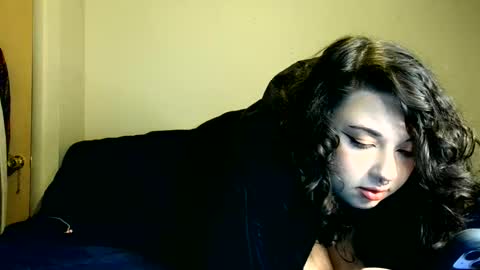 Snapshot of hazelplay444 chatting on November 14, 2025, 10:18 pm Hazel Play 444 online show from November 14, 2025, 10:18 pm