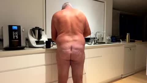 Snapshot of hb2283 chatting on December 1, 2024, 6:19 pm h babe online show from December 1, 2024, 6:19 pm