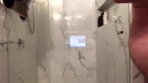 Snapshot of hb2283 chatting on October 19, 2025, 6:30 pm h babe online show from October 19, 2025, 6:30 pm