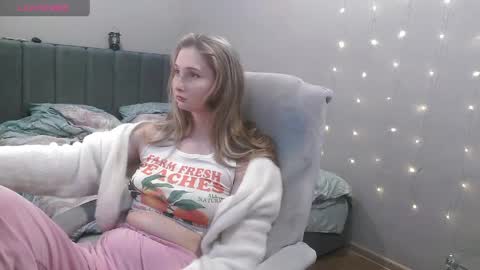 crabster online show from April 13, 2026, 6:13 pm