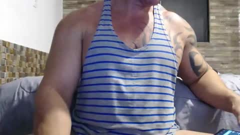 Brazilian bigdick online show from November 11, 2025, 2:11 am