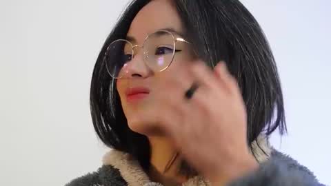 Snapshot of hearmymoans_18 chatting on January 12, 2026, 7:52 pm hearmymoans_18 online show from January 12, 2026, 7:52 pm