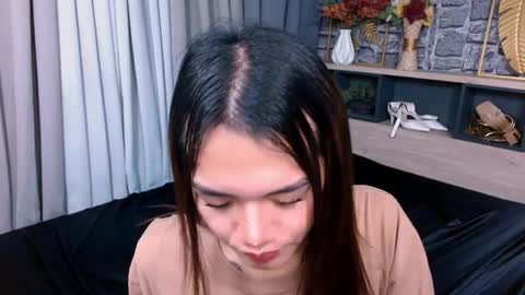 HEATHER online show from February 16, 2026, 9:33 pm