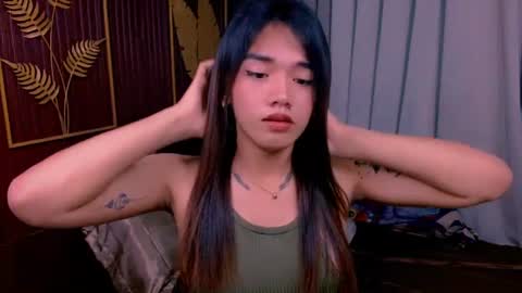 Snapshot of heather_winter chatting on July 7, 2026, 4:44 pm HEATHER online show from July 7, 2026, 4:44 pm