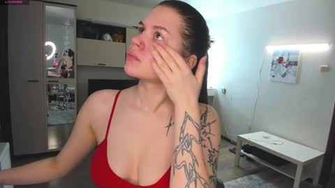 Snapshot of heathernextdoor chatting on February 3, 2026, 5:05 am Heather online show from February 3, 2026, 5:05 am