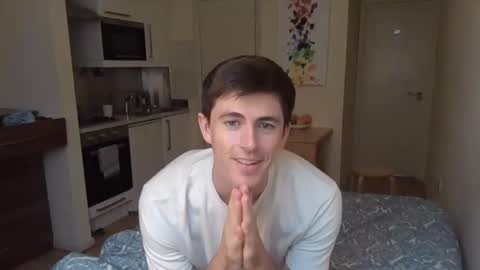 Snapshot of heatsignal chatting on October 13, 2025, 12:16 pm HeatSignal online show from October 13, 2025, 12:16 pm