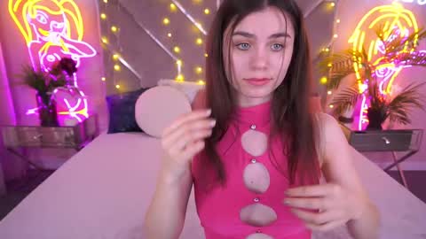 heavenelle online show from April 17, 2026, 6:49 am