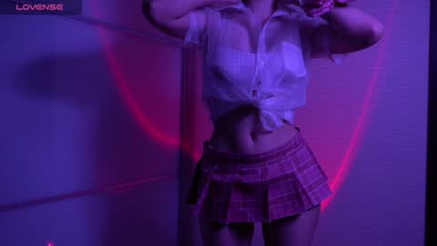 Snapshot of heavenly_diva653 chatting on January 21, 2025, 12:50 pm Andrea you can subscribe for now there will be posts soon and my favorite body for you online show from January 21, 2025, 12:50 pm