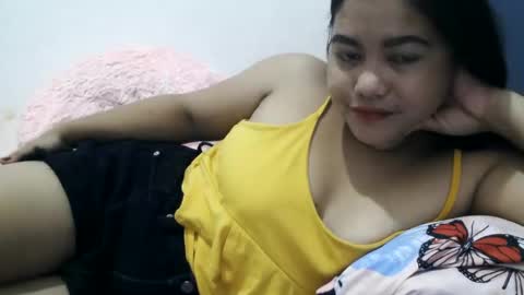 heavenlyeyes69 online show from January 24, 2025, 8:22 pm