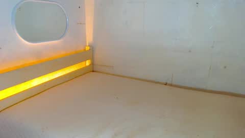 Snapshot of heavenlypleasurexx chatting on January 16, 2025, 11:16 pm HEAVEN online show from January 16, 2025, 11:16 pm