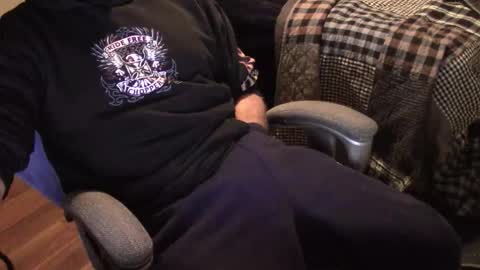 John online show from November 8, 2025, 2:56 am