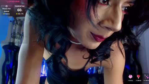 hecate_doll online show from May 21, 2026, 4:58 pm