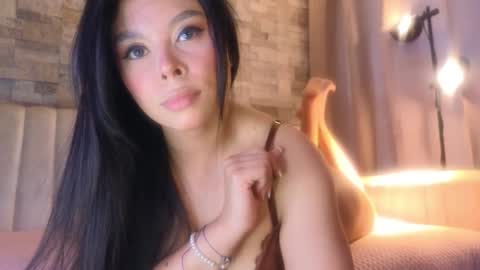 Snapshot of hecate_gh chatting on October 19, 2025, 10:10 pm Hecate online show from October 19, 2025, 10:10 pm